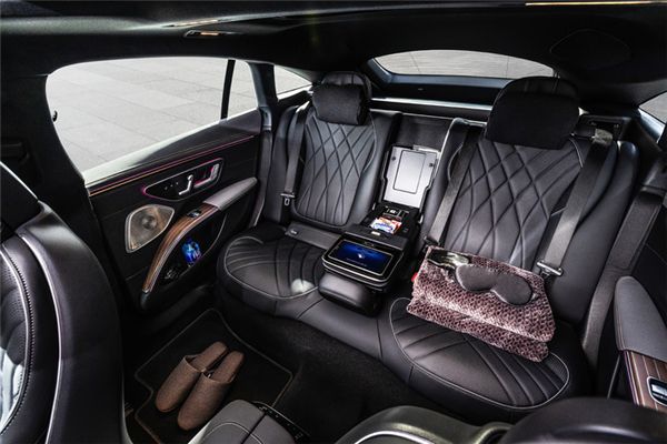 *关于梅赛德斯-奔驰品质出行|耀出行