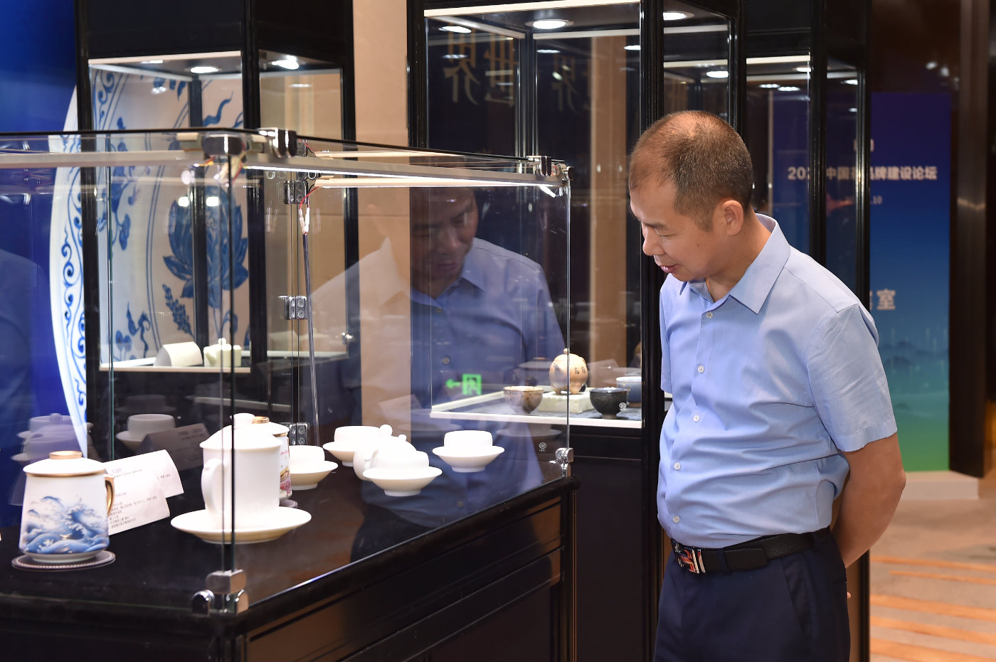 陈金通:复兴"猪油白"瓷 让世界重新认识"中国白"_新浪财经_新浪网