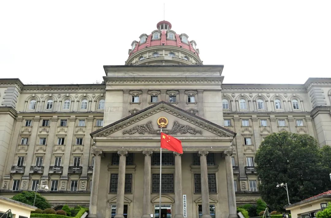 重庆市高级人民法院依法公开审理张波,叶诚尘故意杀人上诉案.