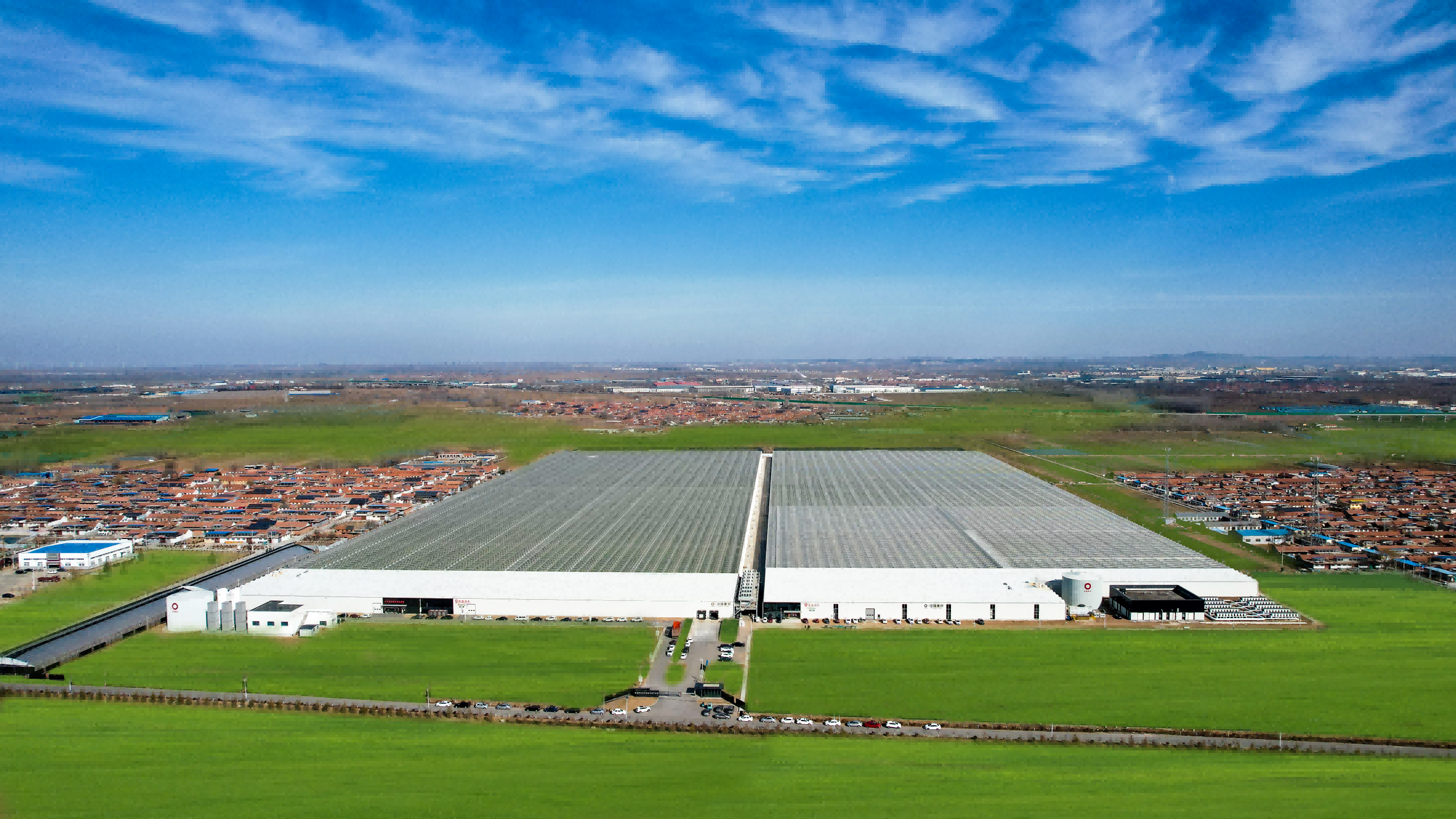 *凯盛浩丰智慧玻璃温室外景