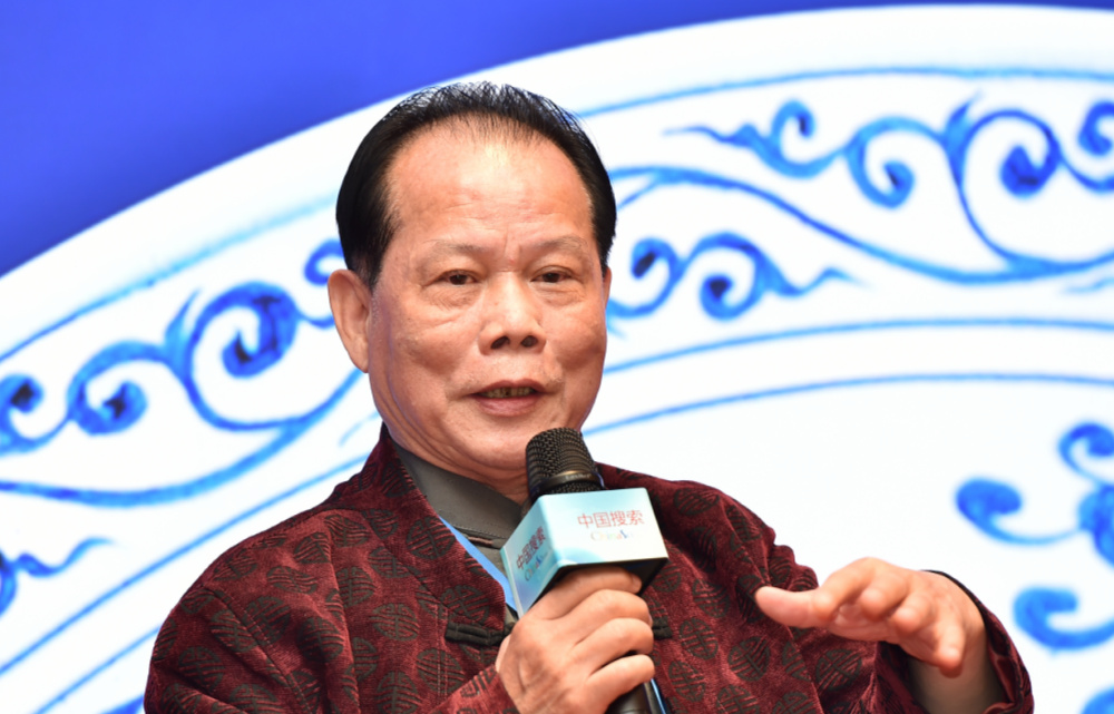 陈建新在发言中.中国搜索 宋家儒摄