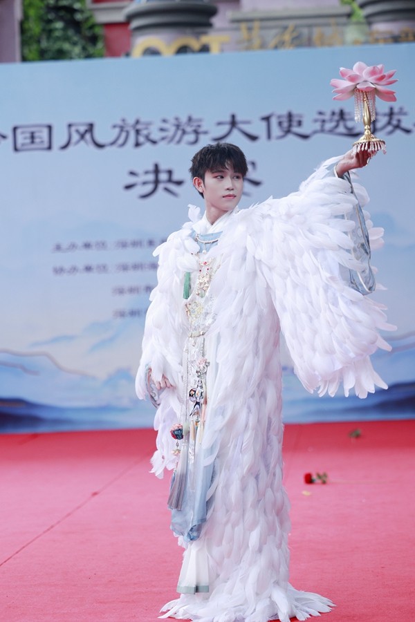 （来源：看头条网）