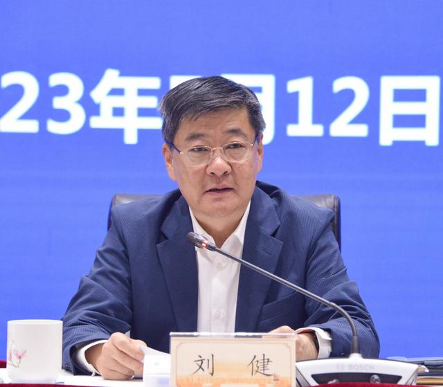 金山区第二届人大工作研究会第五次会员大会召开|金山区_新浪财经