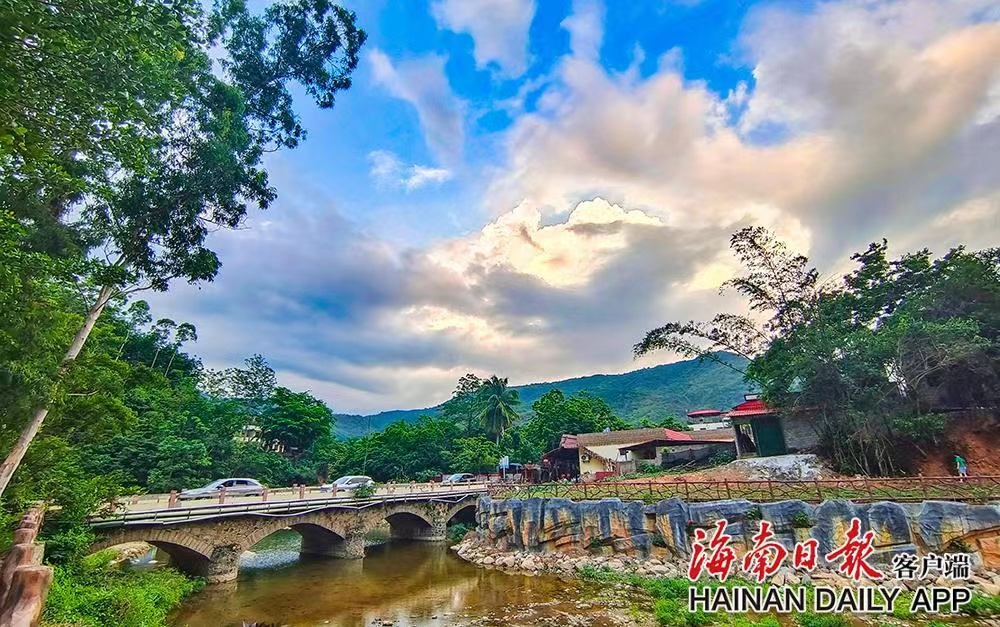 昌江黎族自治县王下乡三派村.海南日报记者陈元才 摄
