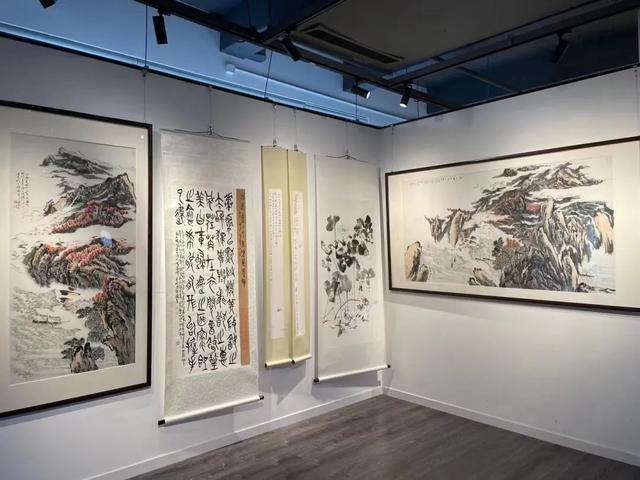 5月16日上午,"兔展弘业——施俊杰,黄建军,如意,宋巍书画作品展"在文