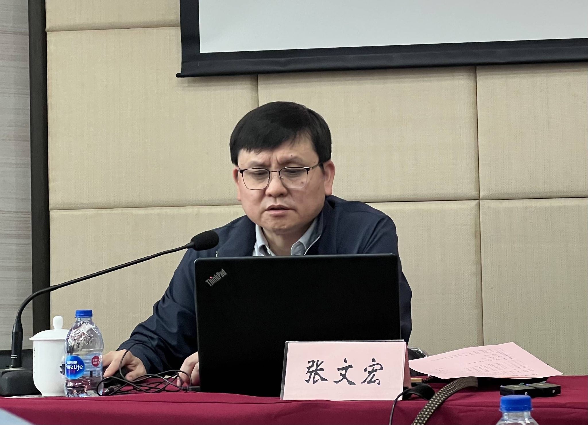 张文宏2022疫情(张文宏 今冬或面临第二波疫情挑战)