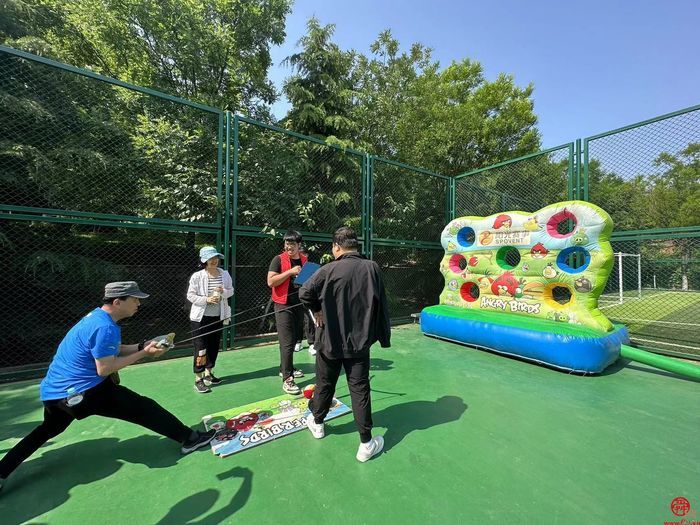 济南市首家!槐荫区腊山体育公园重装启用服务残疾人健身需求