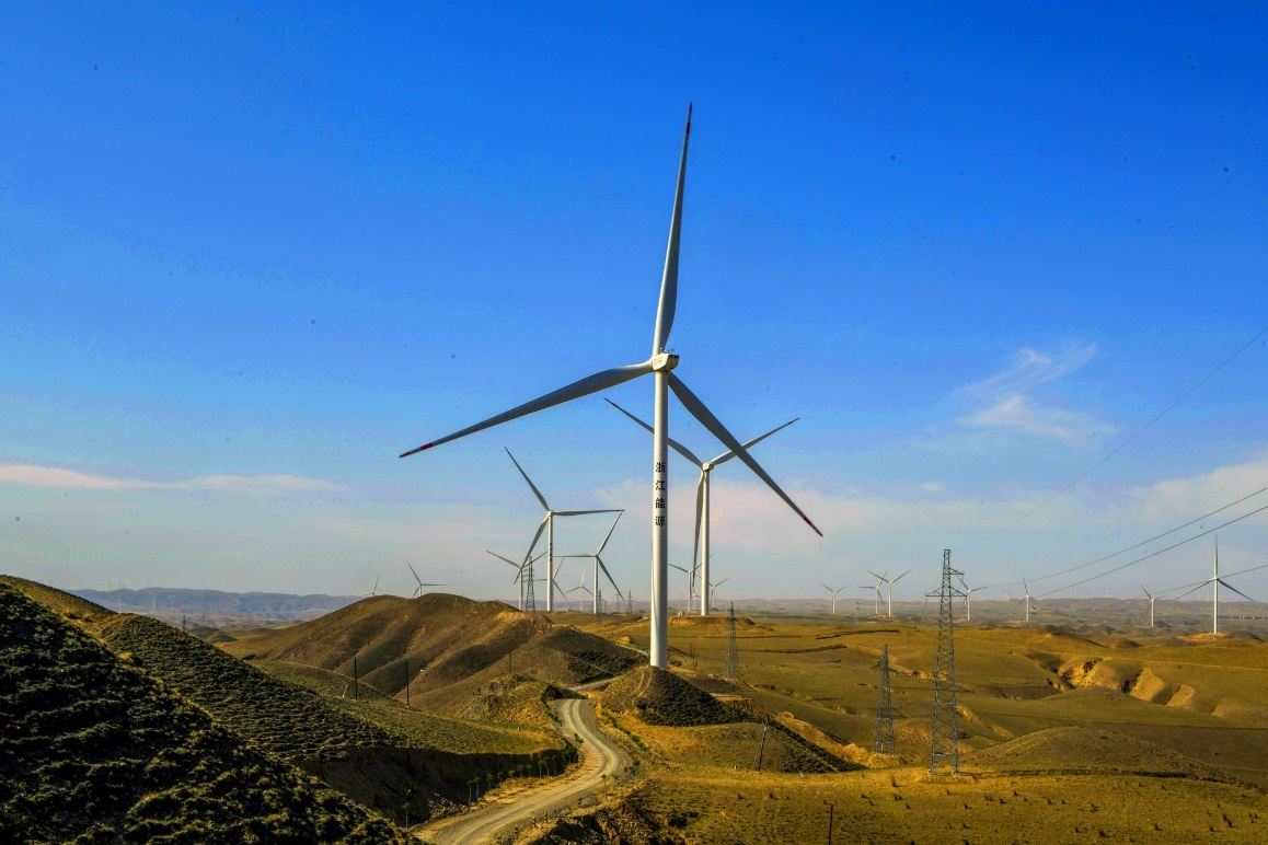 (图为浙能宁夏中卫香山风电场.朱将云摄)