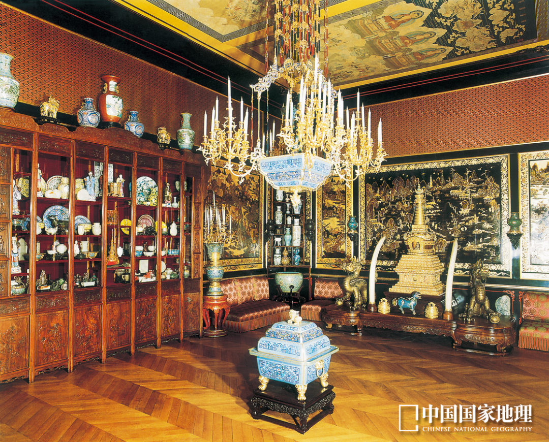 法国枫丹白露宫的中国馆,有很多中国文物图源:中华遗产 2009年02期