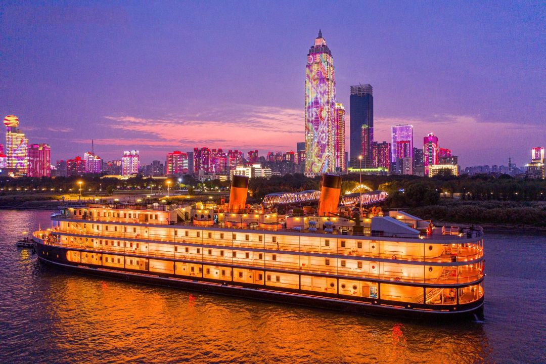 6年迎客超百万 武汉打造金牌城市地标《知音号》