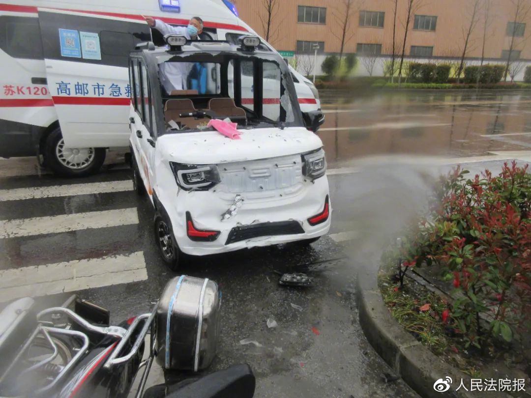 别让老年代步车成马路杀手