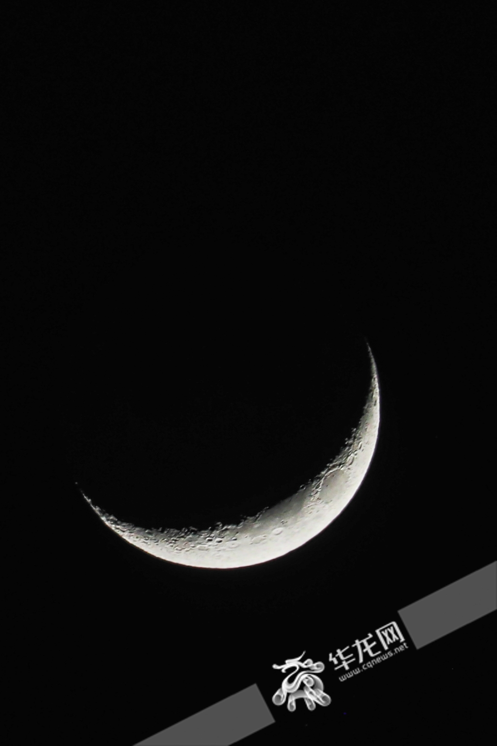 组图|金星伴月上演  一起邂逅浪漫的"星月童话"