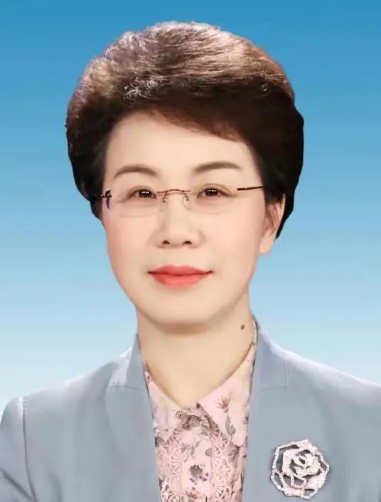 最近12位女干部被查,一个比一个漂亮