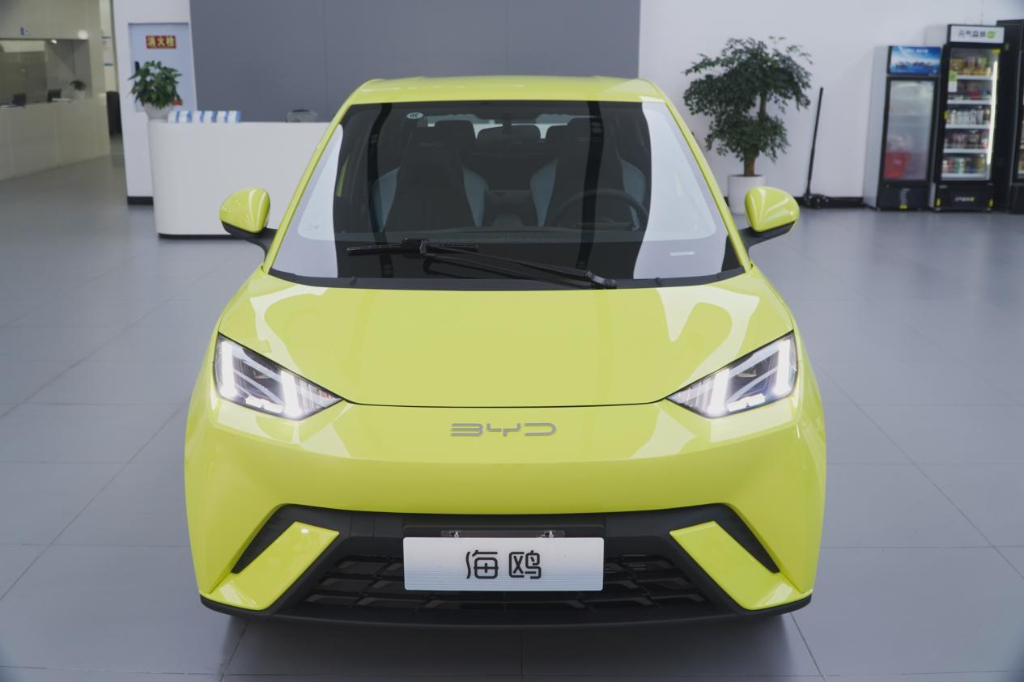 到店实拍丨有颜值,有实力 比亚迪海鸥让代步小车有了"高配"|比亚迪