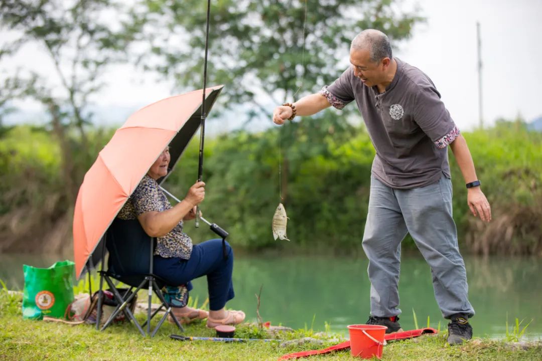 清远日报签约摄影师 梁军 摄