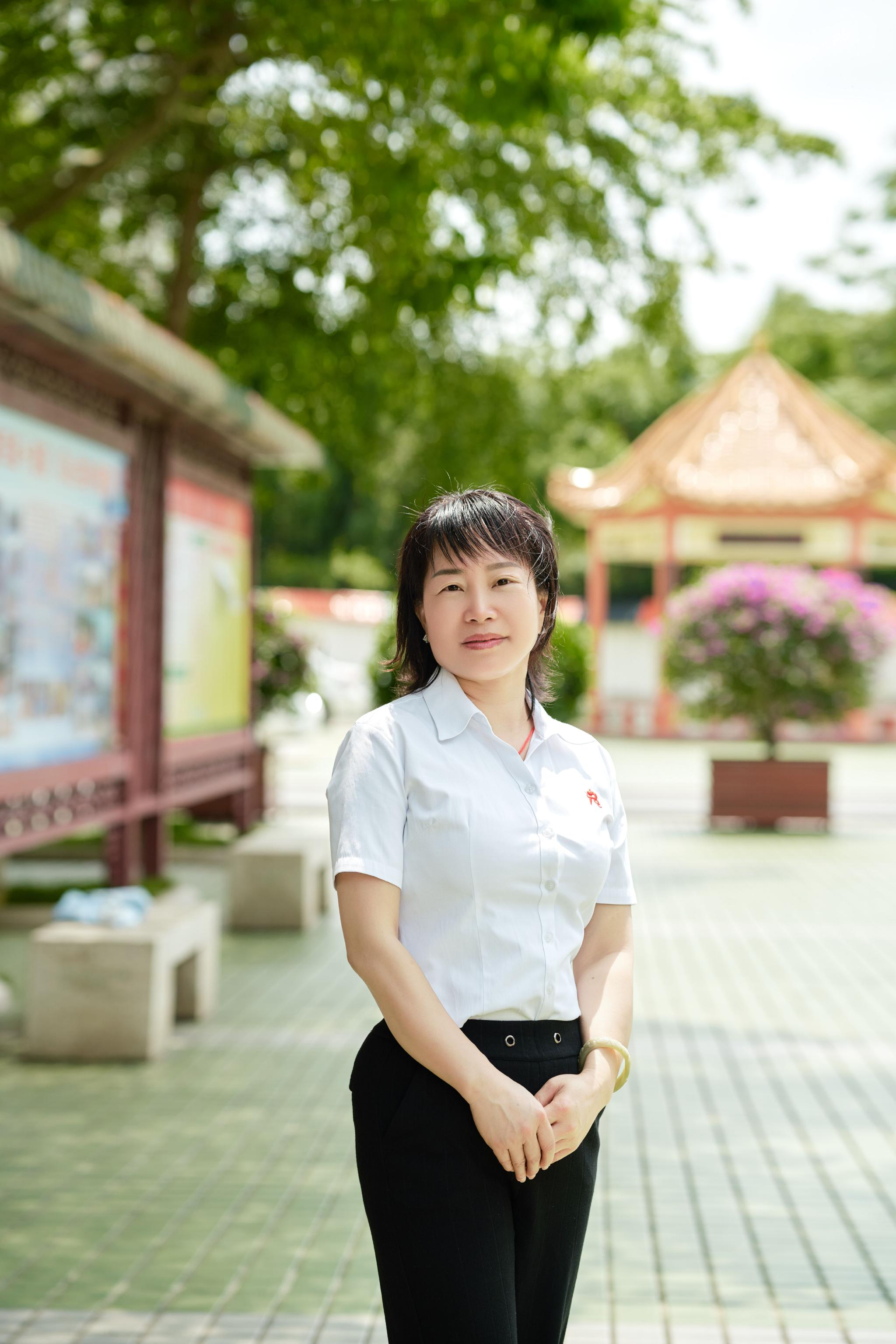 张梅老师照片.本人供图