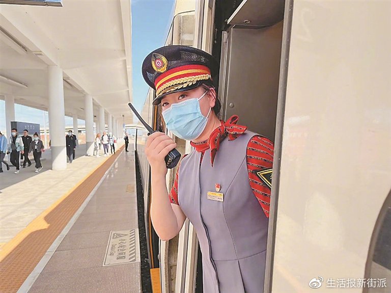 一位“动姐”眼中的龙江铁路新变化：从跑起来到飞起来
