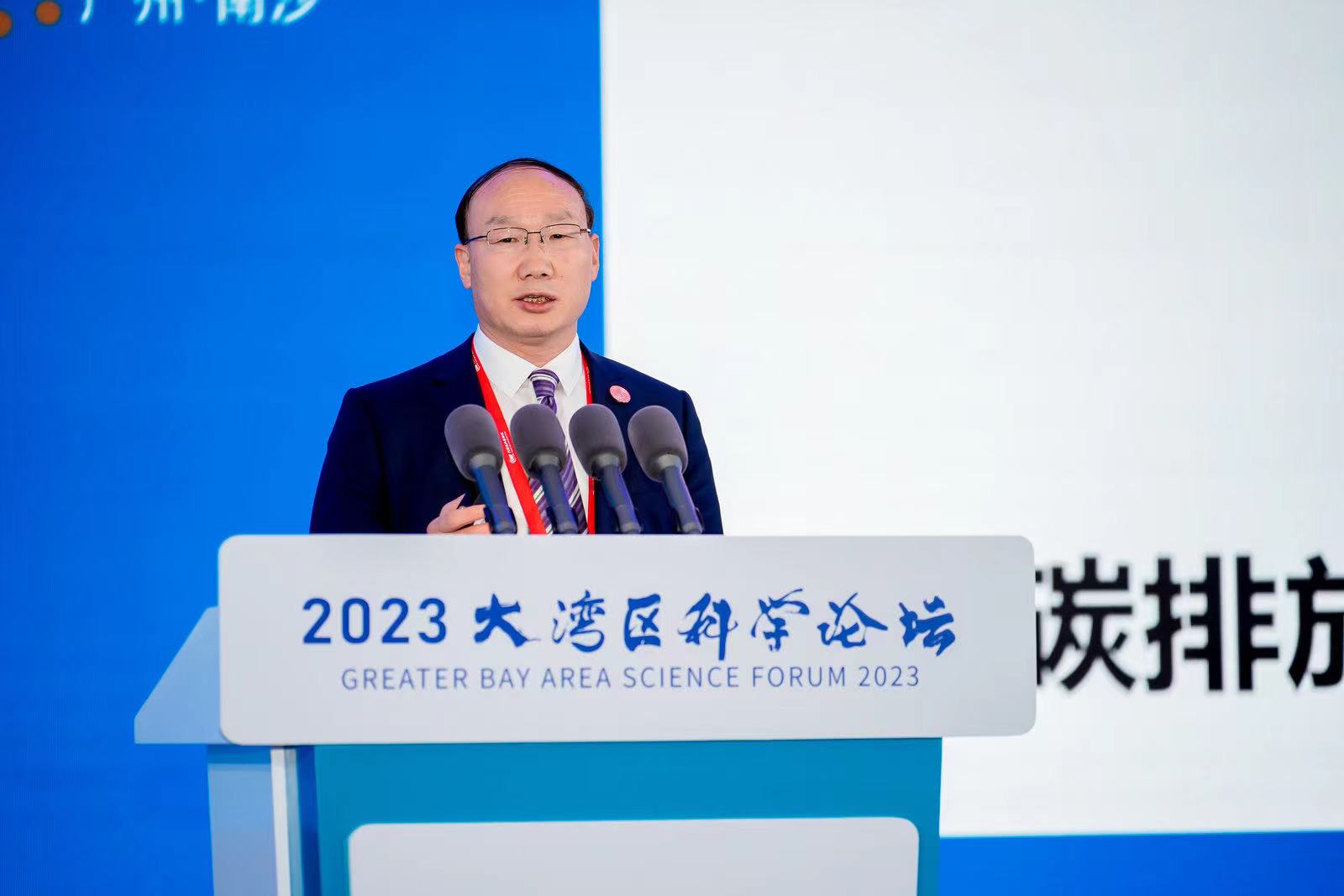 中国科学院院士,中国科学院过程工程研究所所长,河南大学校长张锁江