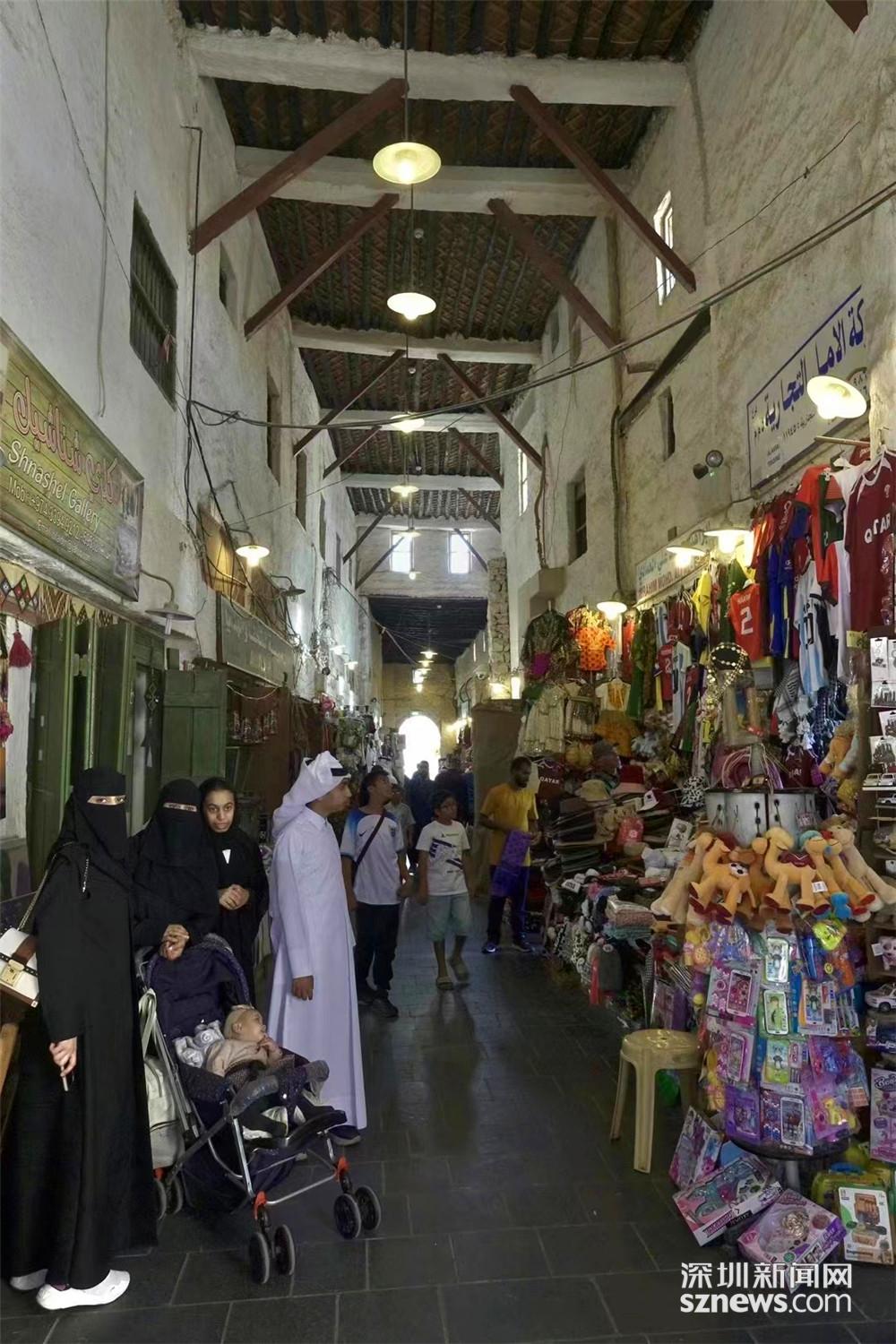 奇观天下|探访多哈瓦其夫集市——感受最古老的阿拉伯风情_新浪财经