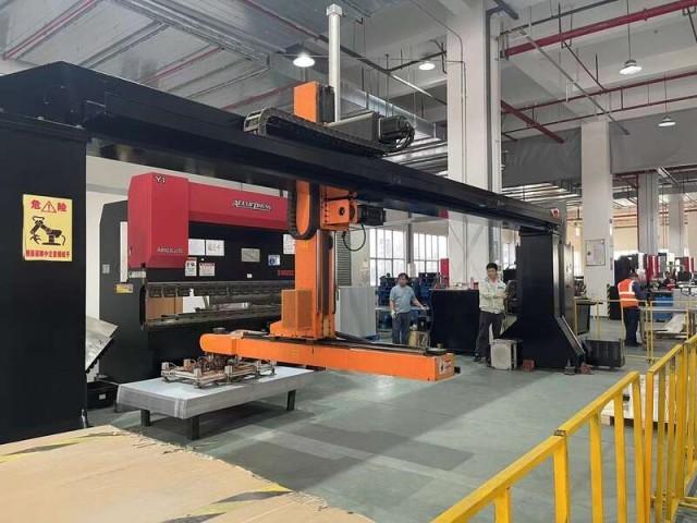 夏韵/摄耐落螺丝(昆山)有限公司总经理陈东昀表示,"昆山非常重视台商