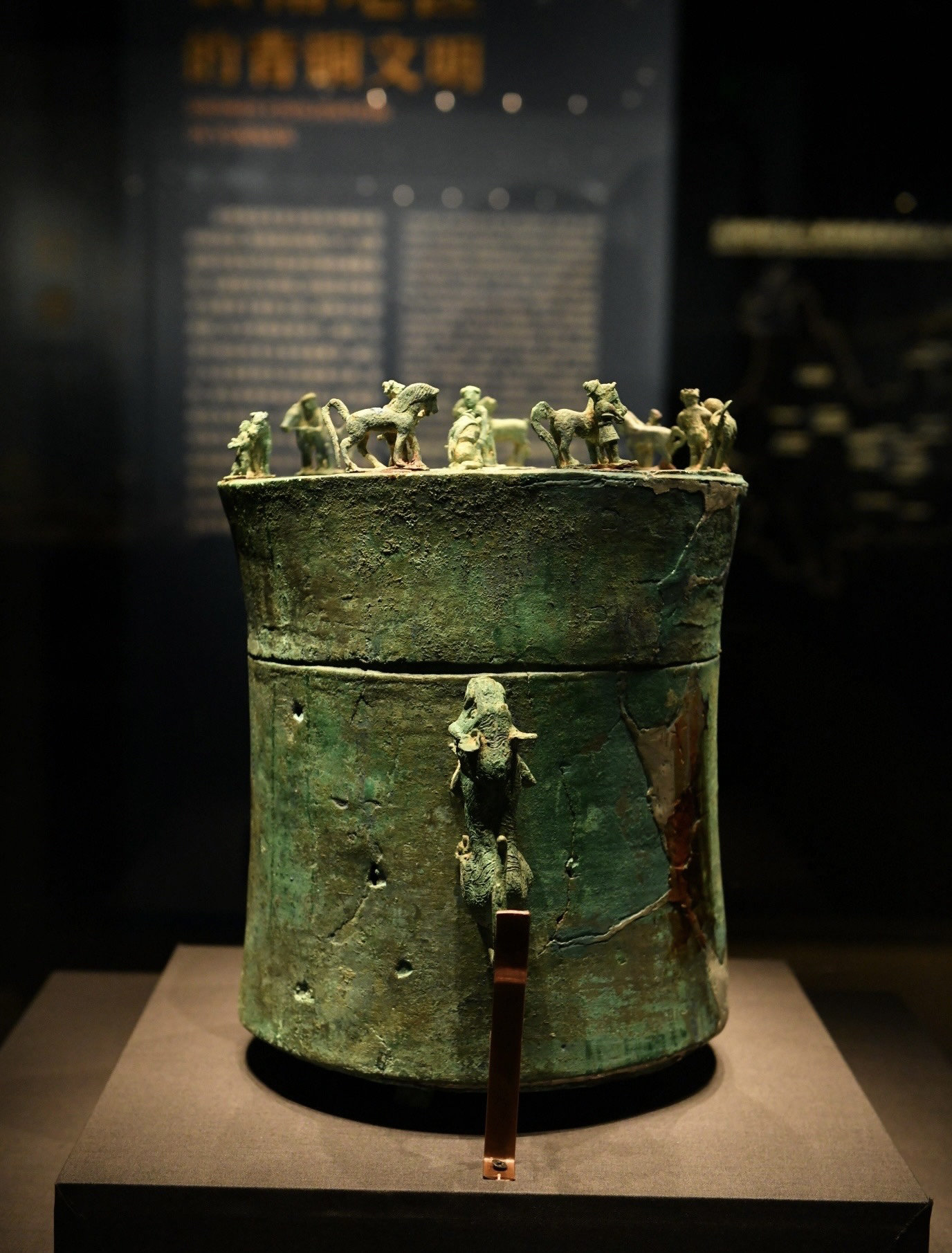 看宝了!在金沙遗址博物馆,一览西南地区青铜文明|青铜_新浪财经_新浪