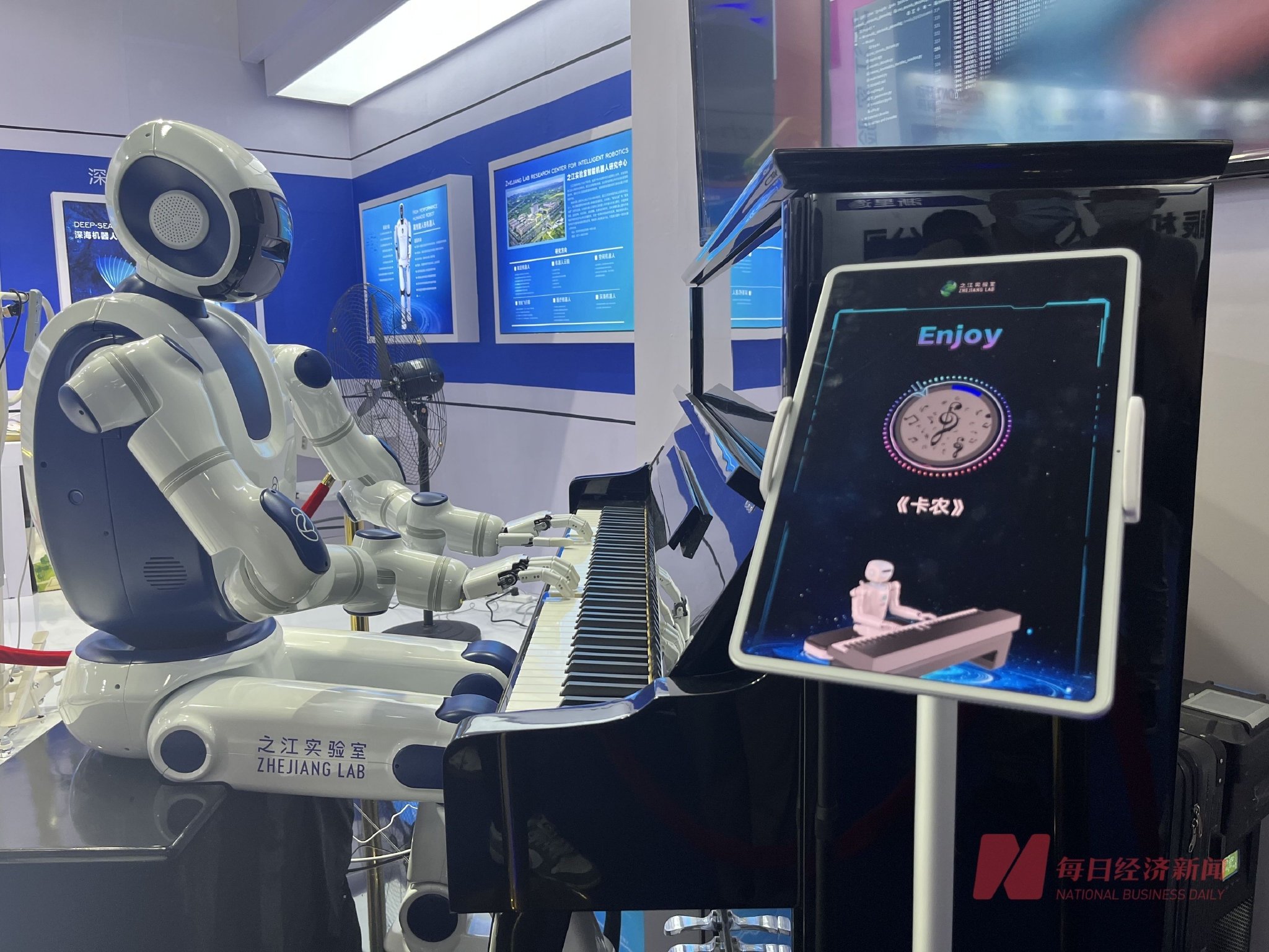 国产机器人加速突围 远征途中谁能成为中国版"发那科"?