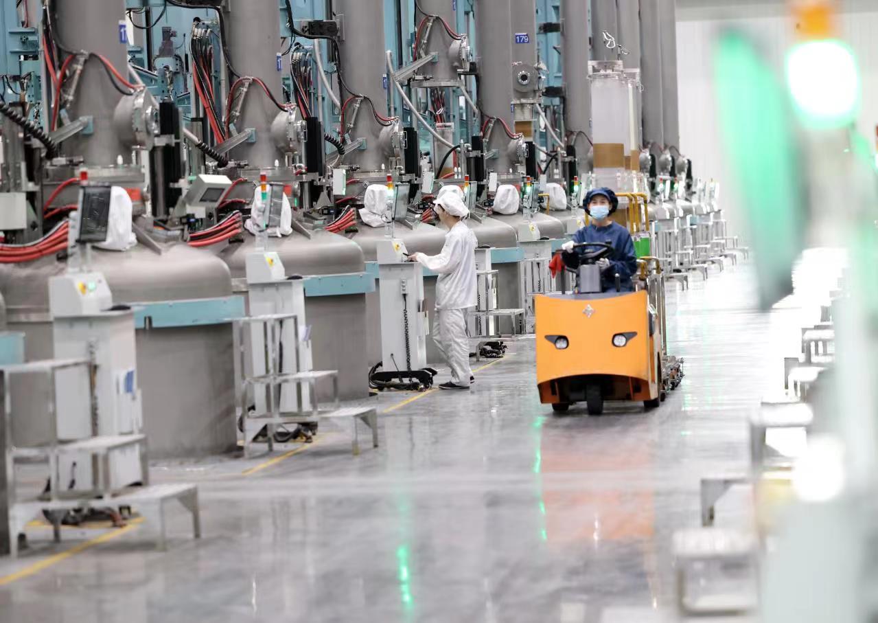 协鑫集团董事长朱共山:聚焦科技创新 建立共赢合作机制