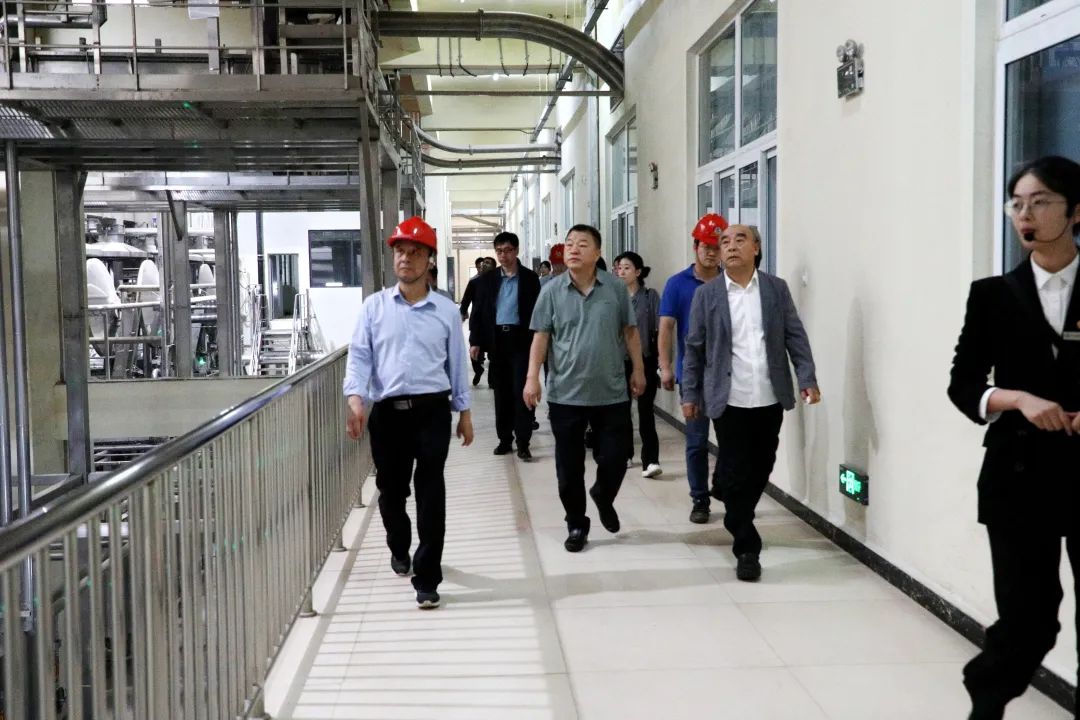 金花股份董事长邢雅江一行赴古井贡酒集团考察交流,洽谈合作|古井贡酒