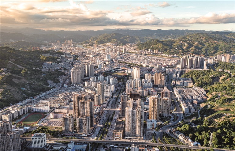 福鼎市区航拍.刘超超 摄