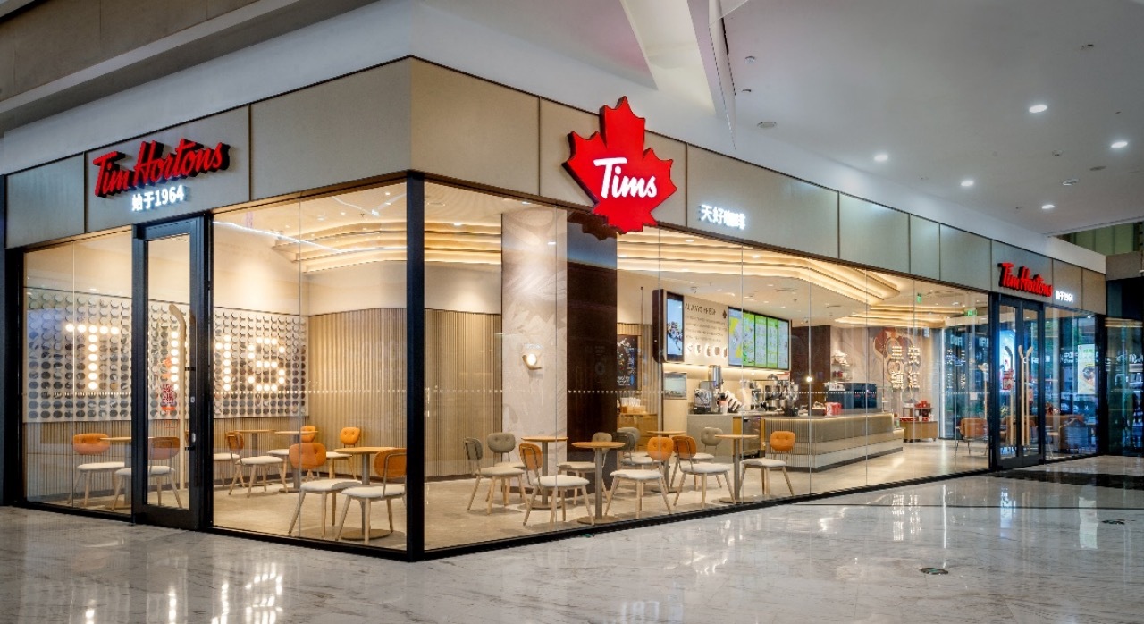 Tims急 卷 咖啡下沉之战:加盟靠打差异化 打算今年门店总数超1000家 新浪财经 新浪网 Tims急 卷 咖啡下沉之战:加盟靠打差异化 打算今年门店总数超1000家 新浪财经 新浪网