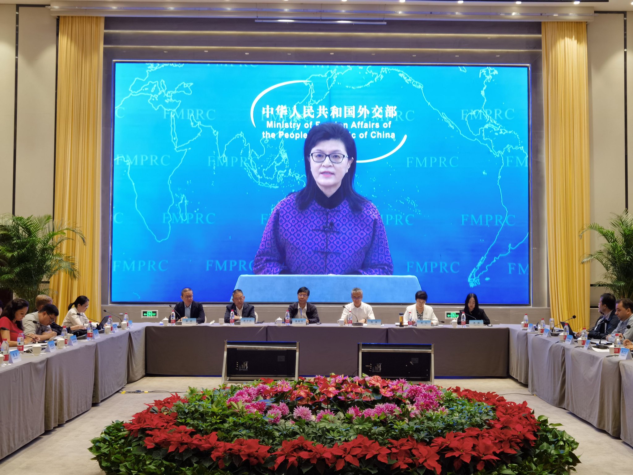 外交部中国—中东欧国家合作事务特别代表姜瑜在中国—中东欧国家