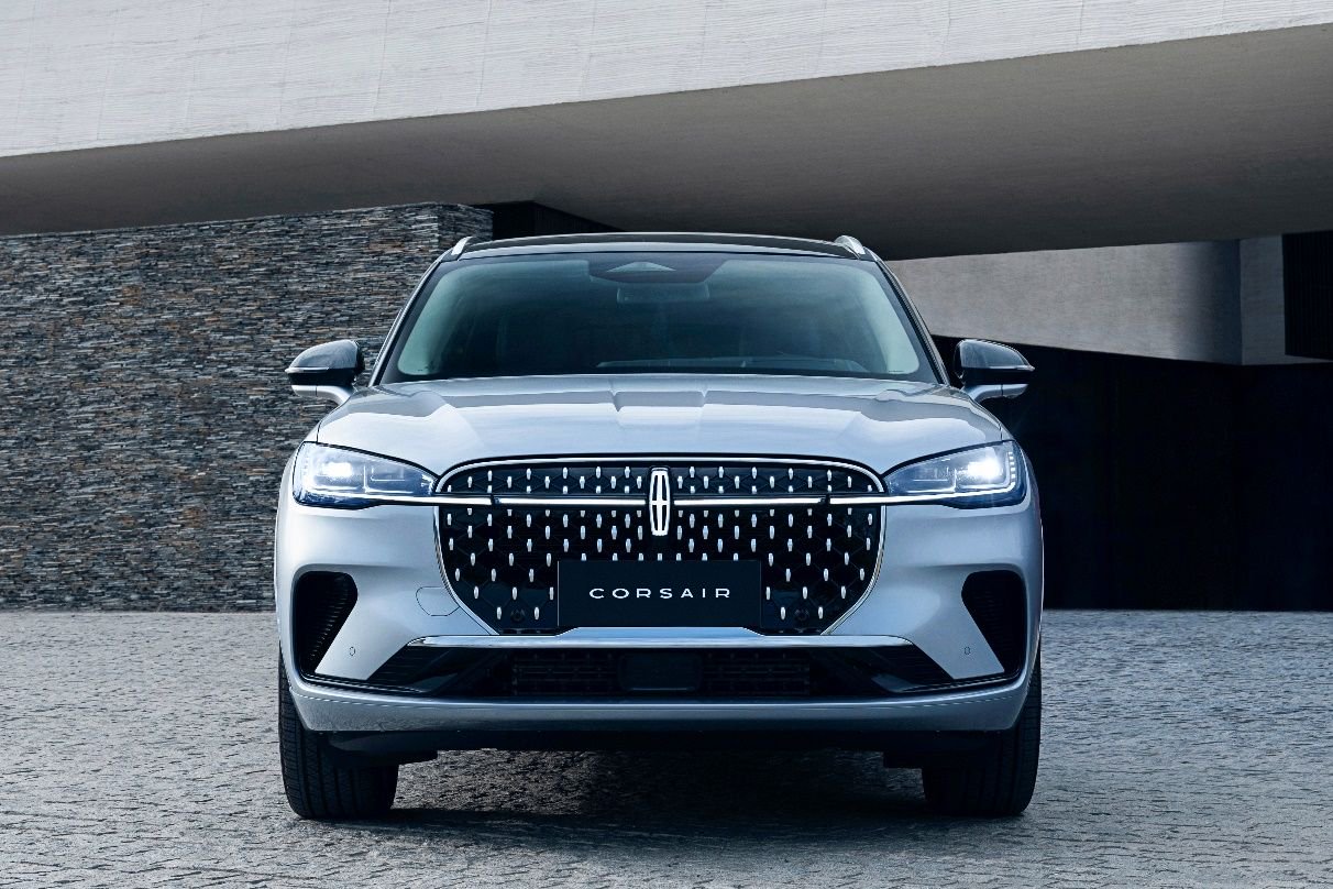 全新林肯冒险家corsair颜值在线 出场即焦点_新浪财经_新浪网
