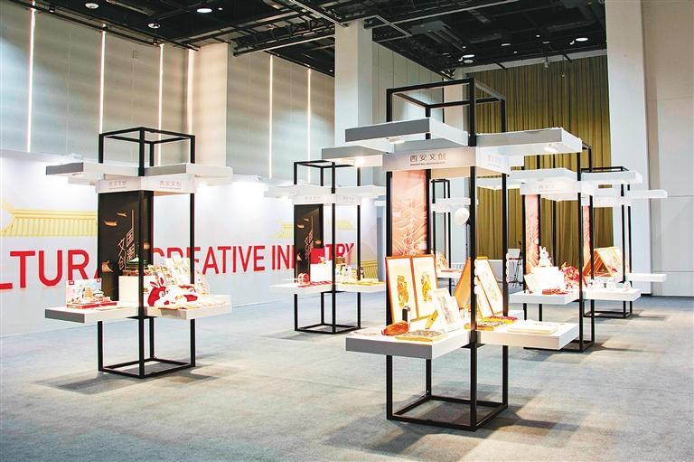 "西安文创"平台的展示厅 "okin团子"供图