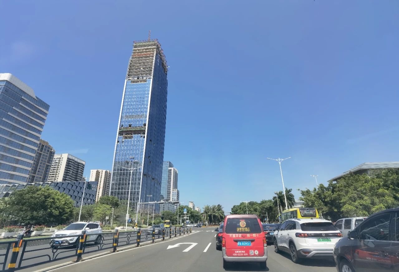 海口大英山cbd被重新定义,资深人士:应有专属ip,切勿成"大胃王"|海口