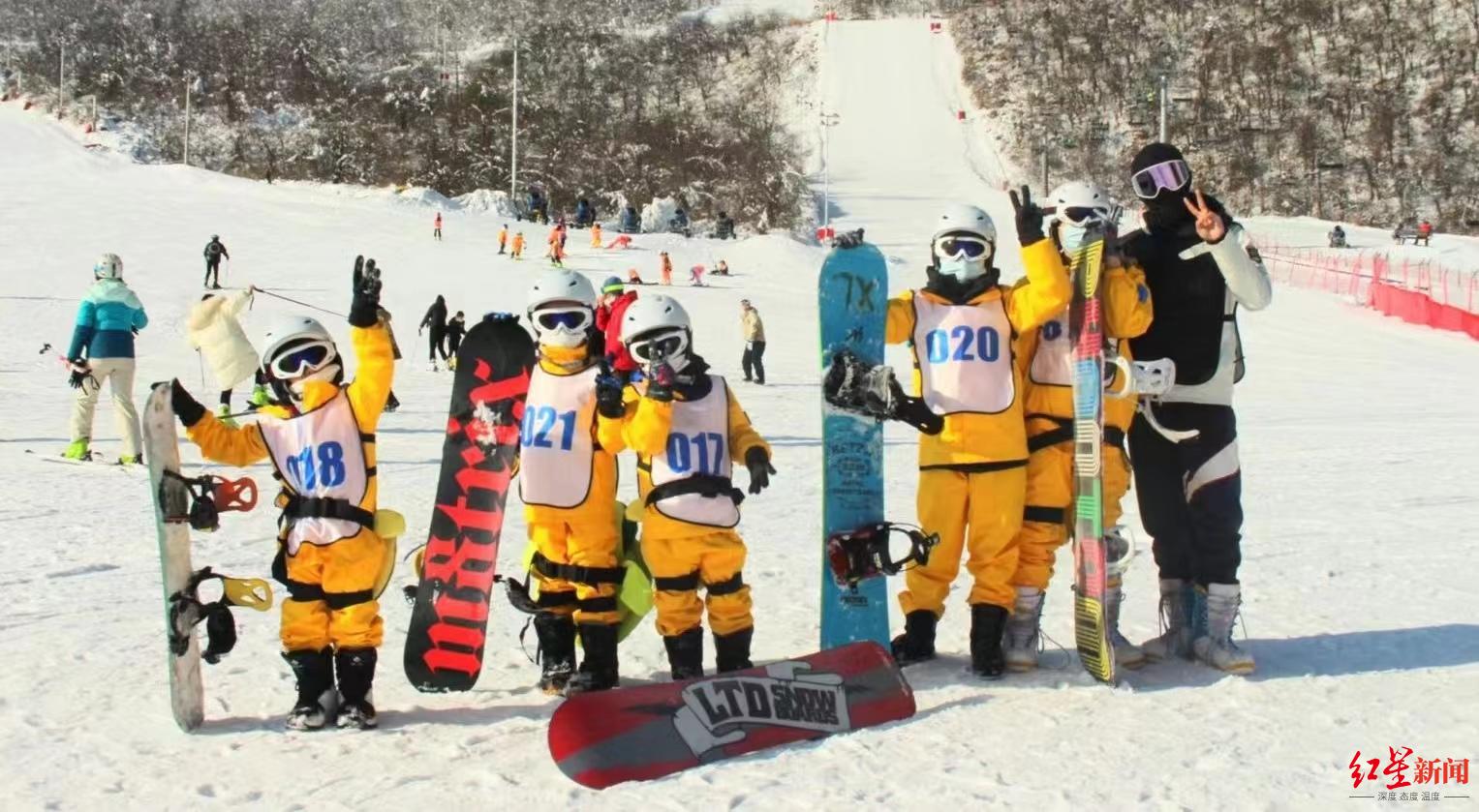 ▲孩子们参加滑雪类研学活动