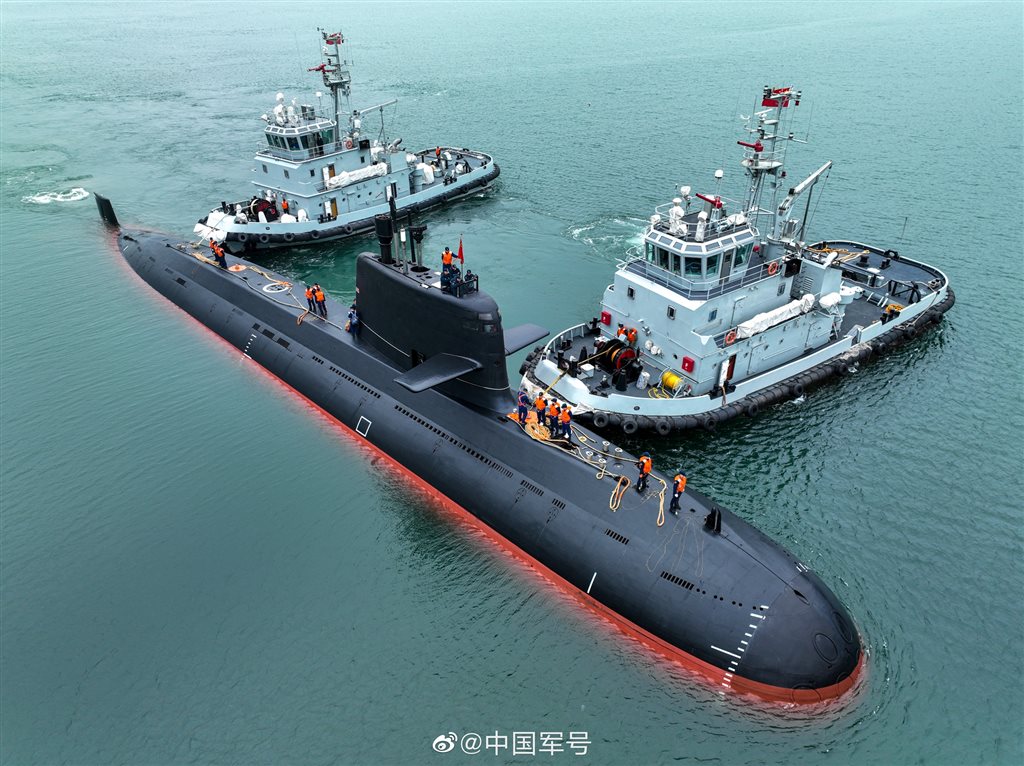 军新闻传播中心官方微博@中国军号发布部一组039b型号潜艇的高清大图