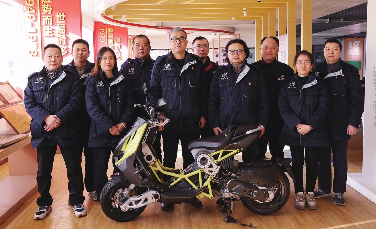 jc200t-9(dragster200)是航空工业金城与italjet倾力合作两年,打造的