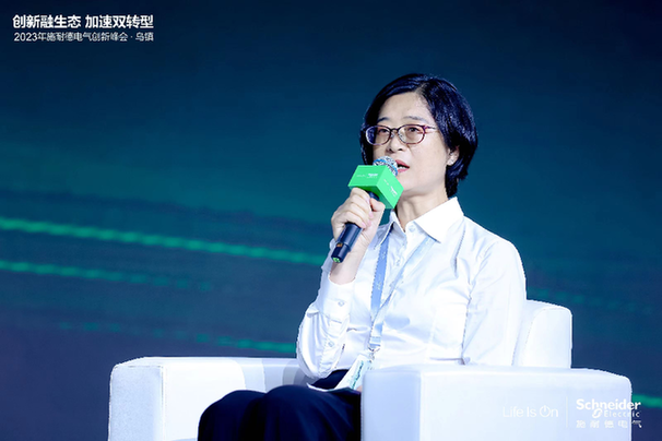 中材智能科技(成都)有限公司副总经理张焱