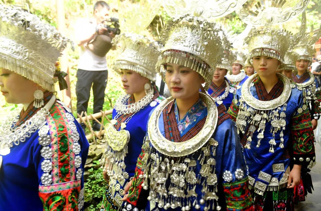 红阳苗寨的"拦门酒"