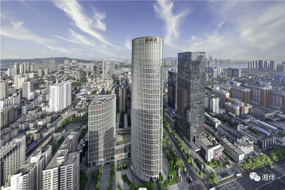 俯瞰湖南日报,新湖南大厦.