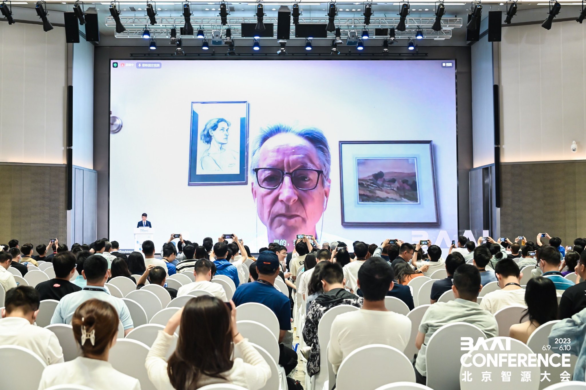 “深度学习之父”Geoffrey Hinton：超级智能体可能会比预想的更快到来