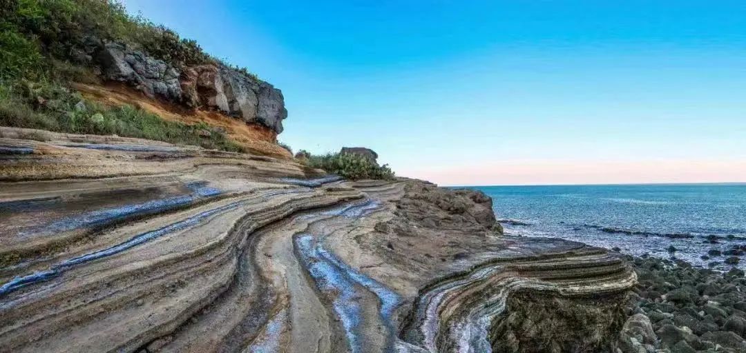 "一半海水,一半火焰"的硇洲岛.张锋锋摄