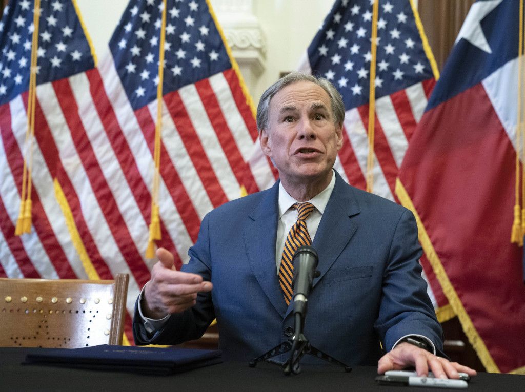 美国得州将数万非法移民运往外地 招致强烈谴责|非法移民_新浪财经