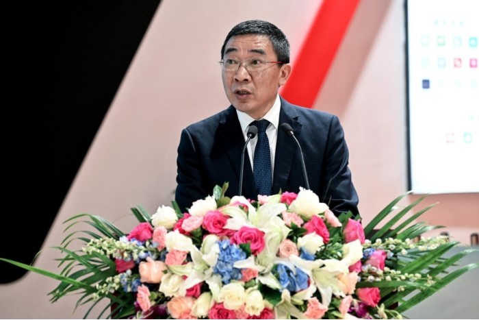 庆铃汽车股份有限公司副总经理周光辉致辞.庆铃汽车供图 华龙网发