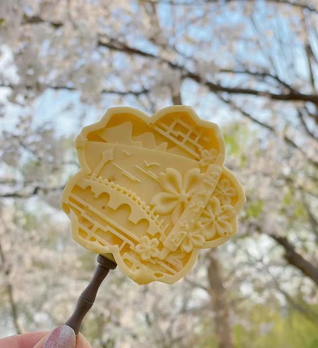 樱花雪糕(受访者供图)