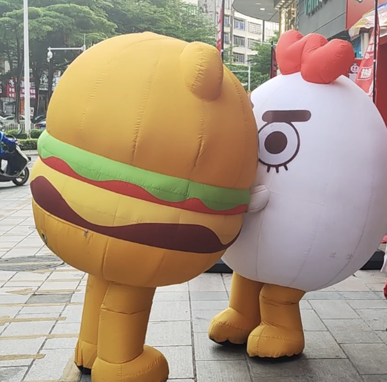 华莱士门店数破了2万,每个喷射战士都有责任?__财经头条