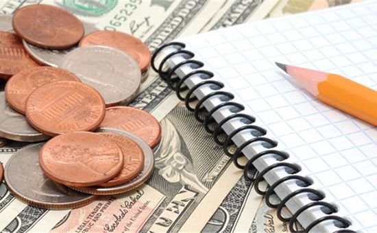 美国国债首超32万亿美元 现货黄金仍有看涨倾向!