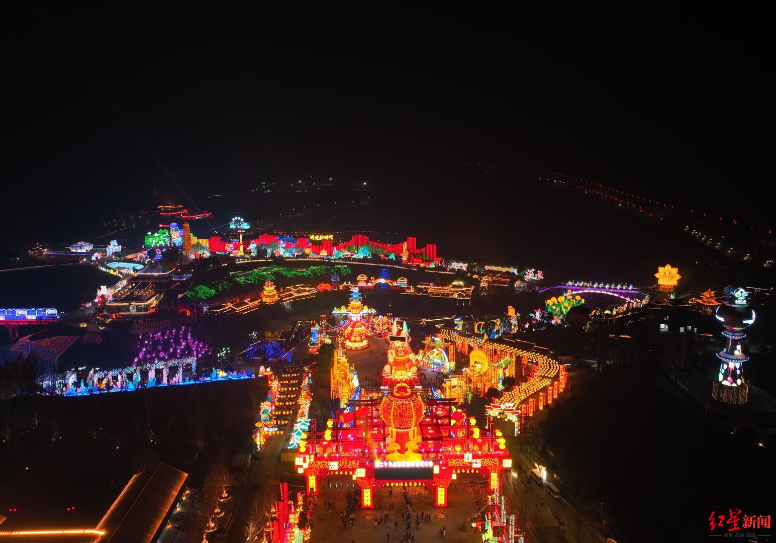 《千灯萌兔》获第29届自贡灯会最佳人气奖!