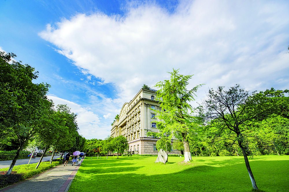 美丽的西南大学校园 学校供图