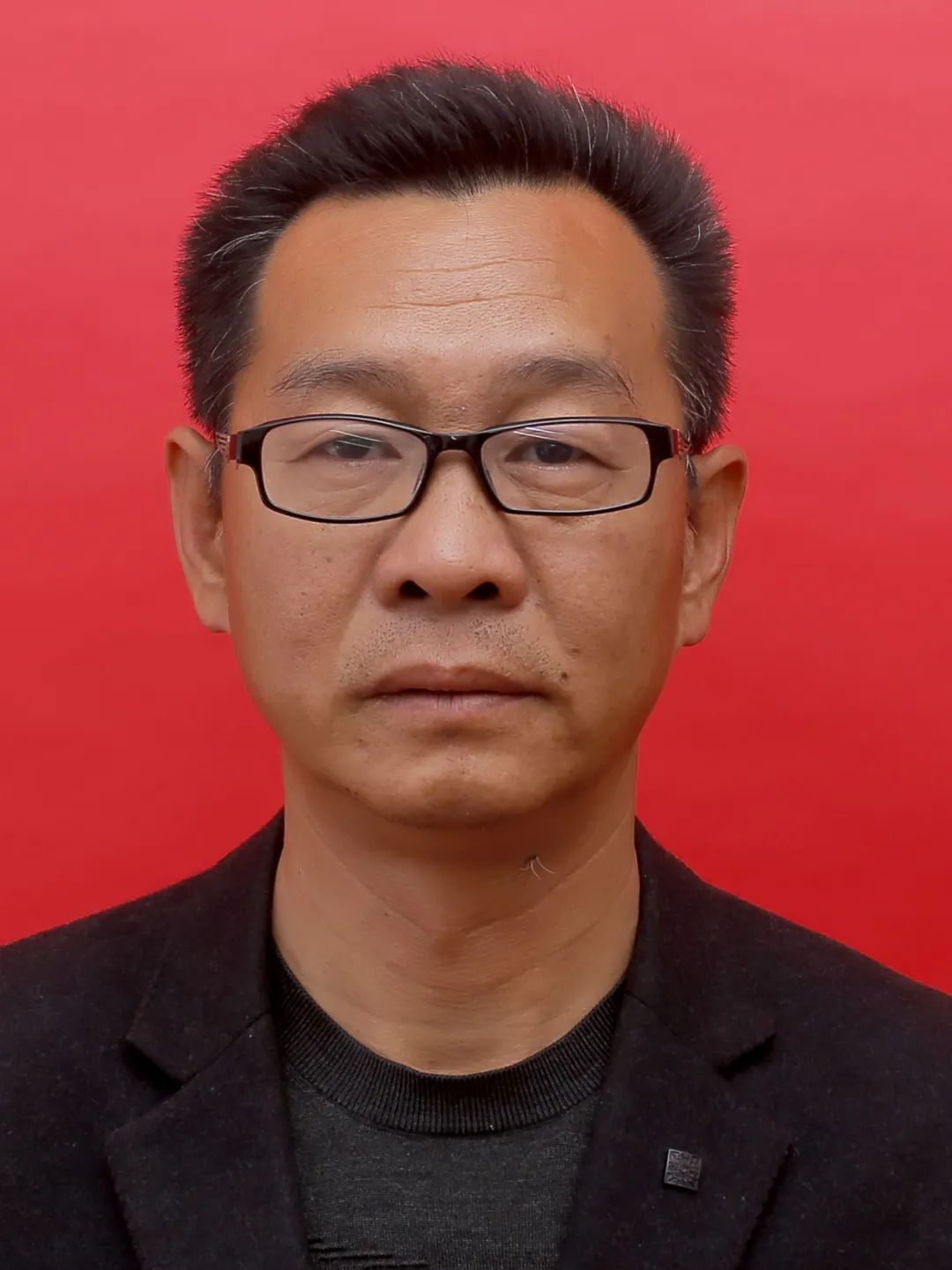 刘波事迹简介:推荐单位:中共沙市区委宣传部魏鹏,男,35岁,中共党员